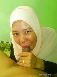 Jilbab crot dimuka