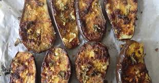 Ma Petite Cuisine Gourmande Sans Gluten Ni Lactose Aubergines Au Four Aux Tomates Sechees Et Au Basil Recettes De Cuisine Aubergine Au Four Cuisine Gourmande