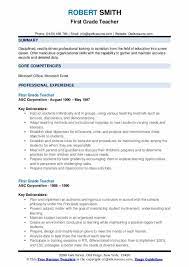 How to structure a teacher resume. First Grade Teacher Resume Samples Qwikresume
