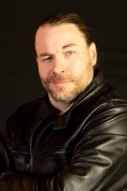 Terry Traynor's Instagram, Twitter & Facebook