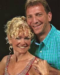 Laurie Crow's Instagram, Twitter & Facebook