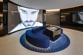 Directv S El Segundo Headquarters Office Snapshots Cool Office Digital Signage Innovative Office