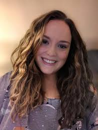 Hi editor please put us in other xmas outfits please