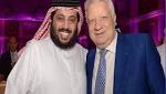 رئيس الزمالك يفتح النار على