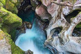 A 6 Second Long Exposure Straight Down Into The Chasm Near Milford Sound Nz From My Website At Www Pixonacci Milford Sound Nz South Island Places To Visit
