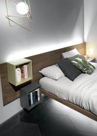 Entrambe le sedute sono dotate di movimentazione elettrica con. Soggiorni Moderni E Librerie Porta Tv Girevoli Letti Design Armadi Con Tv