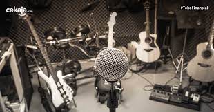 Studio musik starlight terletak di komplek kimia farma 2 duren sawit jakarta timur dan telah berdiri. 6 Studio Band Terbaik Di Jakarta Yuk Kepoin