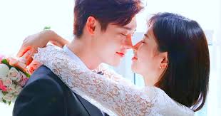Kata 'sarang' atau 사 랑 artinya cinta. 6 Variasi Kalimat Aku Cinta Kamu Dalam Bahasa Korea