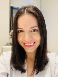 Nefrologista Dra. Cássia Lopes Dantas