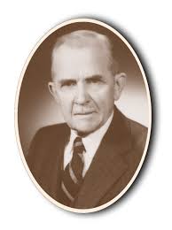 In 1923, C.C. Crispen, an inventive entrepreneur, got an idea for a movable  seat traveling up and down stairs while he was visiting a convalescing  neighbor confined to an upstairs bed (the "