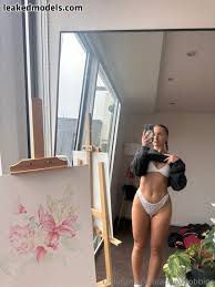 anniekrobbins Nahé Úniky OnlyFans Fotka 18 - Uniklé Modelky