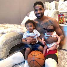 The nba player left two heart emoji under a photo of his ex khloé kardashian posing with daughter true on her instagram — less. Tristan Thompson Shares First Photos Of Son Prince And Daughter True People Com