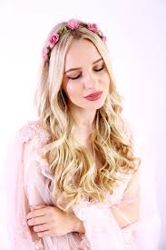 To achieve this, you will need a professional with plenty of glowing customer reviews and the ability to design and create hair styles to complement the chosen wedding theme, dress style and hair type. Bridal Makeup Concept Gorgeous Young Woman With Long Blonde Hair Stock Photo Image Of Flower Elegant 146652488