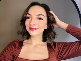 Emily Gardner's Instagram, Twitter & Facebook