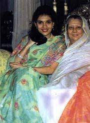 Ratna suzana is on facebook. Devyani Rana With Grandmother Rajmata Vijaya Raje Scindia Green Floral Chiffon Single Strand Floral Chiffon Saree Royal Family