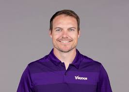 greg hesser (@mnsportsandfun)