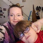 Tonya Ringer's Instagram, Twitter & Facebook