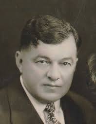 Frank Suchy's Instagram, Twitter & Facebook