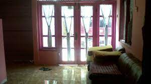 Saat membangun rumah dengan ukuran sedang atau kecil, rumah yang kamu memiliki mungkin terasa pengap karena minimnya ventilasi di dalam rumah. Mau Sirkulasi Udara Lancar Ini 4 Jenis Ventilasi Rumah Terbaik Bongproperty Com
