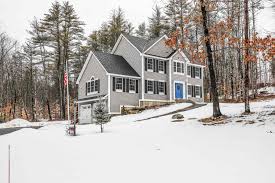 Village bandstand and belmont mill in 2019. 236 Jug City Road Epsom Nh Real Estate Property Mls 4850224