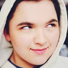 Stream Unworthy Of Your Love/ Kobe Hachey & Gavin Key by Danielle Heeran