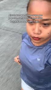 Siapa di sini yang lagi ter-Padel Padel atau lagi seneng Tennis? 🧕🏼🎾  Kamu bisa dapetin satu set baju olahraga hijab friendly yang nyaman  tentunya sopan! ✓ Hijab instant yang adem ✓ Long