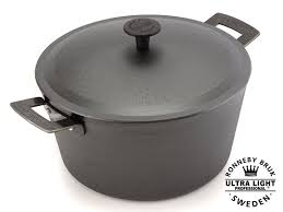 Ultra Light Cast Iron Casserole 6 Liter Buy Online At Pfannenprofis De