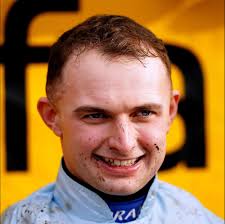 Quick fire treble for Sean Bowen today ✈️ The Welshman is in flying form  and draws 6️⃣ clear at the top of the Jump Jockeys' Championship as the  festive season approaches 👊