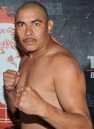 Ulises Morquecho boxer •