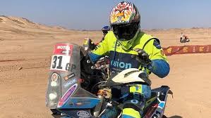 Po technických problémech v závodě pokračují motorkáři jan brabec (strojrent racing), roman krejčí (bo!beton) na. Klz8vm2xigg42m