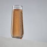 Understanding the Differences Between Glass, Crystal, and ...