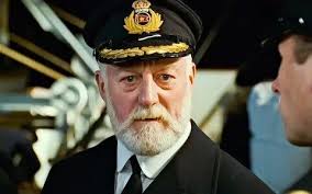 Boleh kita anggap Kapten Edward Smith sebagai salah seorang watak utama  dalam filem Titanic (1997)? : r/titanic