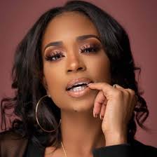 A'bril Elon Cosmetologist