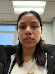 Abril Beltran's Instagram, Twitter & Facebook