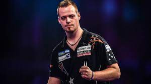 Max hopp (* august in wiesbaden) ist ein deutscher dartspieler. Deutsche Dartspieler Bei Der Darts Wm 2018 Wer Ist Dabei Sportbuzzer De