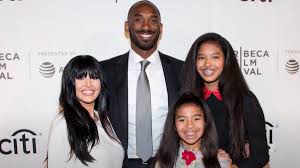 She is known for her work on kobe bryant: Kobe S Bryant Wife Displayed A Picture With Her Young Twins