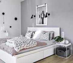 Vous trouverez ainsi la touche de couleur assortie l éclairage adapté et les meubles nécessaires afin de vous sentir vraiment bien dans votre chambre à coucher. 10 Idees De Chambre A Coucher Ikea Chambre A Coucher Ikea Idee Chambre Idee Deco Chambre