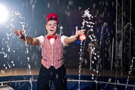 The show was a fine cirque du soleil type show. Italy Inspired Water Circus To Splash Down In St Cloud