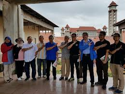 733 likes · 1 talking about this · 75 were here. Universiti Seniman Agung P Ramlee Di Taman Ilmu Trdi News