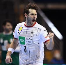 »wir handballer haben einen professionellen ligenbetrieb und ein geregeltes einkommen. Tokio 2021 Deutsche Handballer Qualifizieren Sich Fur Olympia Welt