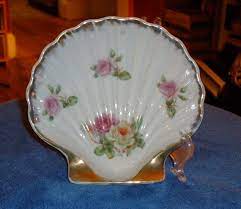 Berkshire China Made In Occupied Japan Gilt Edge Scallop Soap Dish Circa 1945 1952 Occupied Japan Gilt Scallop Dishes