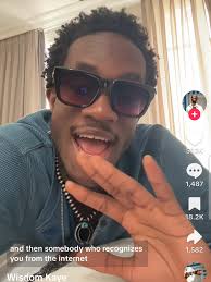 Mia Bacon Tiana Schmidt