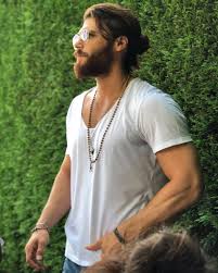 @faraona55 posted on their instagram profile • 1,600 people follow them. Can Yaman News On Twitter Can Yaman Instagram Hesabinda Bir Fotograf Paylasti Canyaman1989 Canyaman Erkencikus Candivit