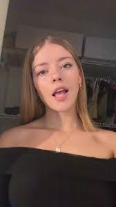 Abby Kester's Instagram, Twitter & Facebook