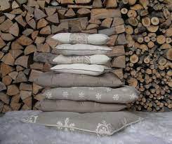Cerca tutti i prodotti, i produttori ed i rivenditori di cuscini in tessuto per divani: Tessuti Per L Arredamento Di Montagna Foto Design Mag