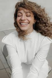 Tracy Durr's Instagram, Twitter & Facebook