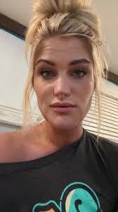 Lakisha Floyd's Instagram, Twitter & Facebook