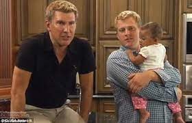Chrisley Know S Best S Kyle Says Dad Todd Stole His Child And Kicked Him Off Show Daily Mail Online