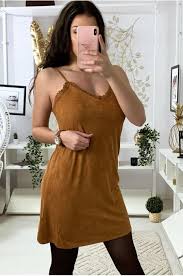 Si vous avez la moindre question, n'hésitez pas à me contacter. Robe Debardeur Camel En Suedine
