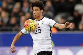 Sane's superb assist to lewandowski halves bayern's deficit. Fussball Leroy Sane Krause Haare Krauser Sinn Fussball Stuttgarter Nachrichten